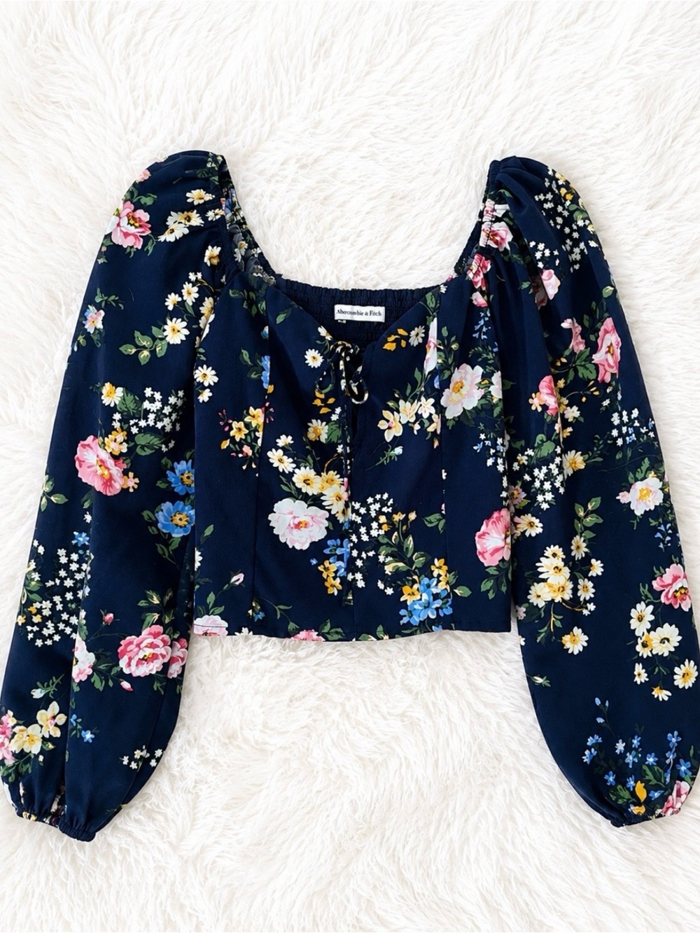Abercrombie & Fitch Navy Floral Cropped Peasant Top Size Small